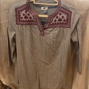 Embroidered Old Navy Top